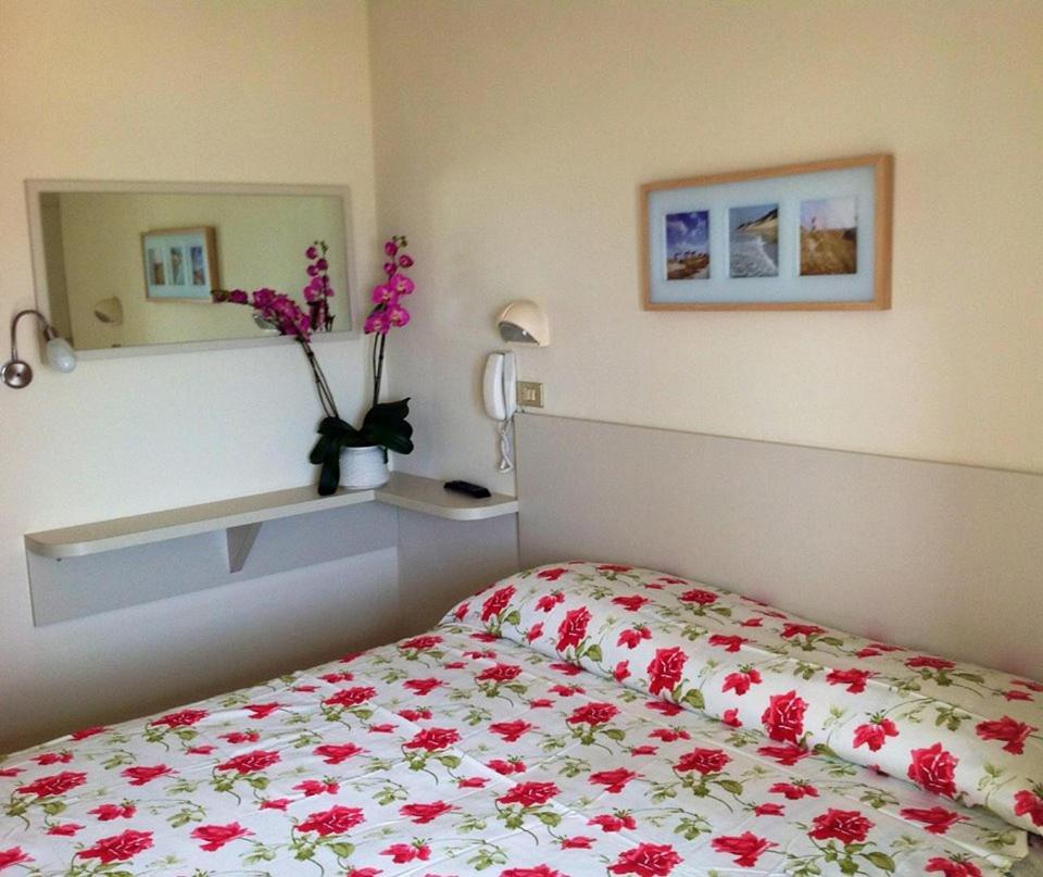 Hotel Rosati Rimini Eksteriør bilde