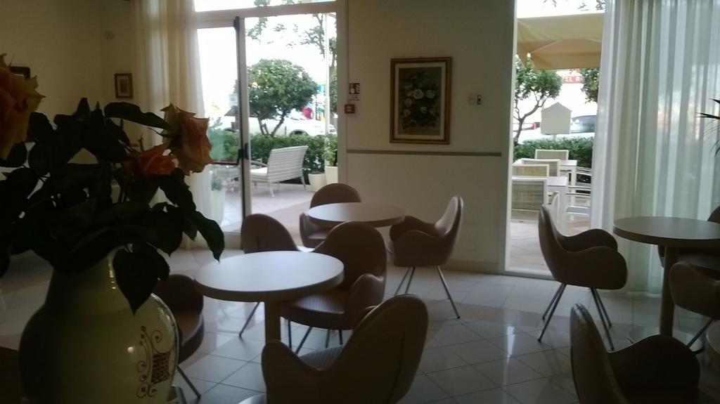Hotel Rosati Rimini Eksteriør bilde